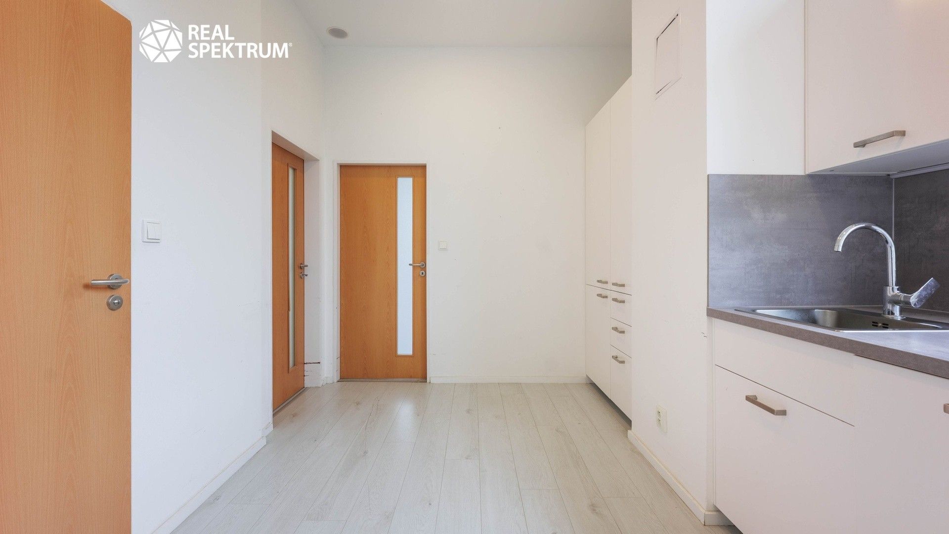 Prodej bytu 2+1 50 m² - foto 2