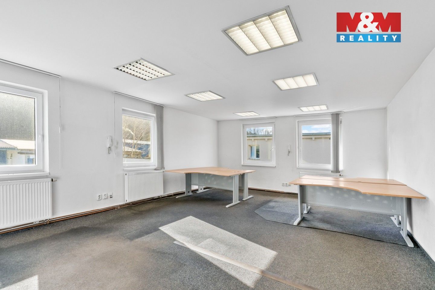 Prodej komerčního prostoru 852 m² - foto 5