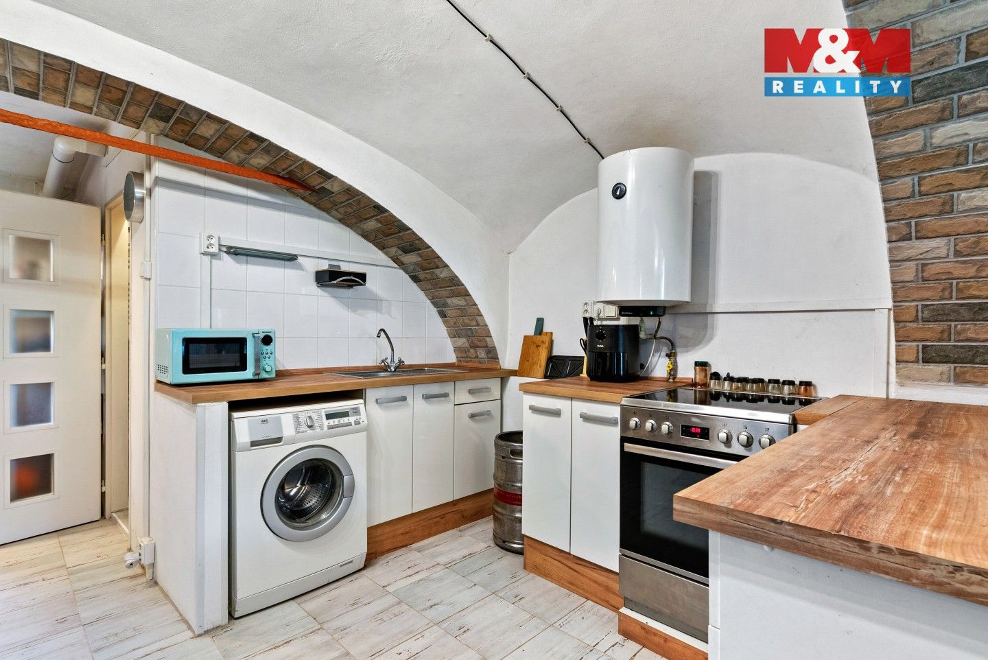 Prodej domu 376 m² - foto 3