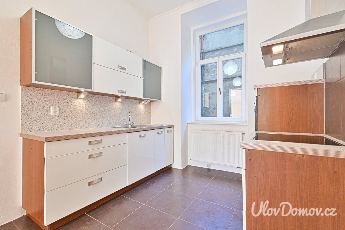 Prodej bytu 2+1 72 m² - foto 2
