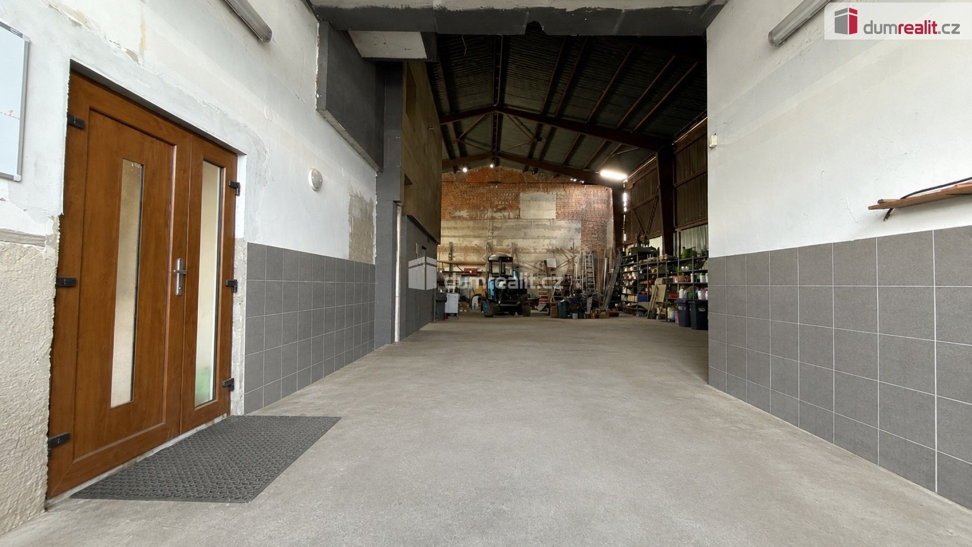Prodej komerčního prostoru 3255 m² - foto 3