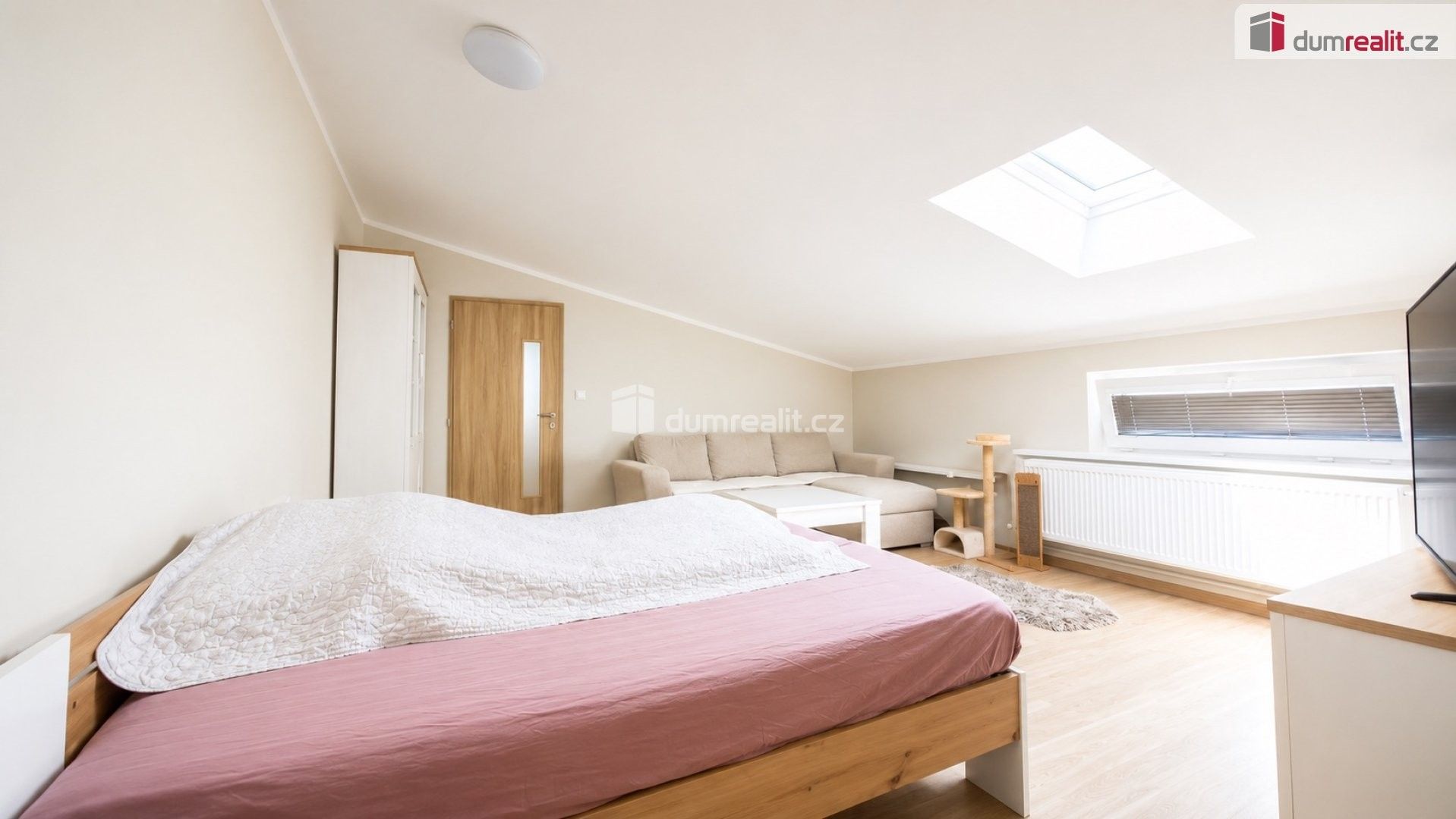 Prodej komerčního prostoru 3255 m² - foto 21