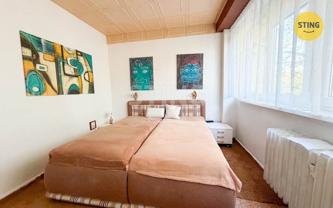 Pronájem bytu 4+kk 74 m² - foto 5