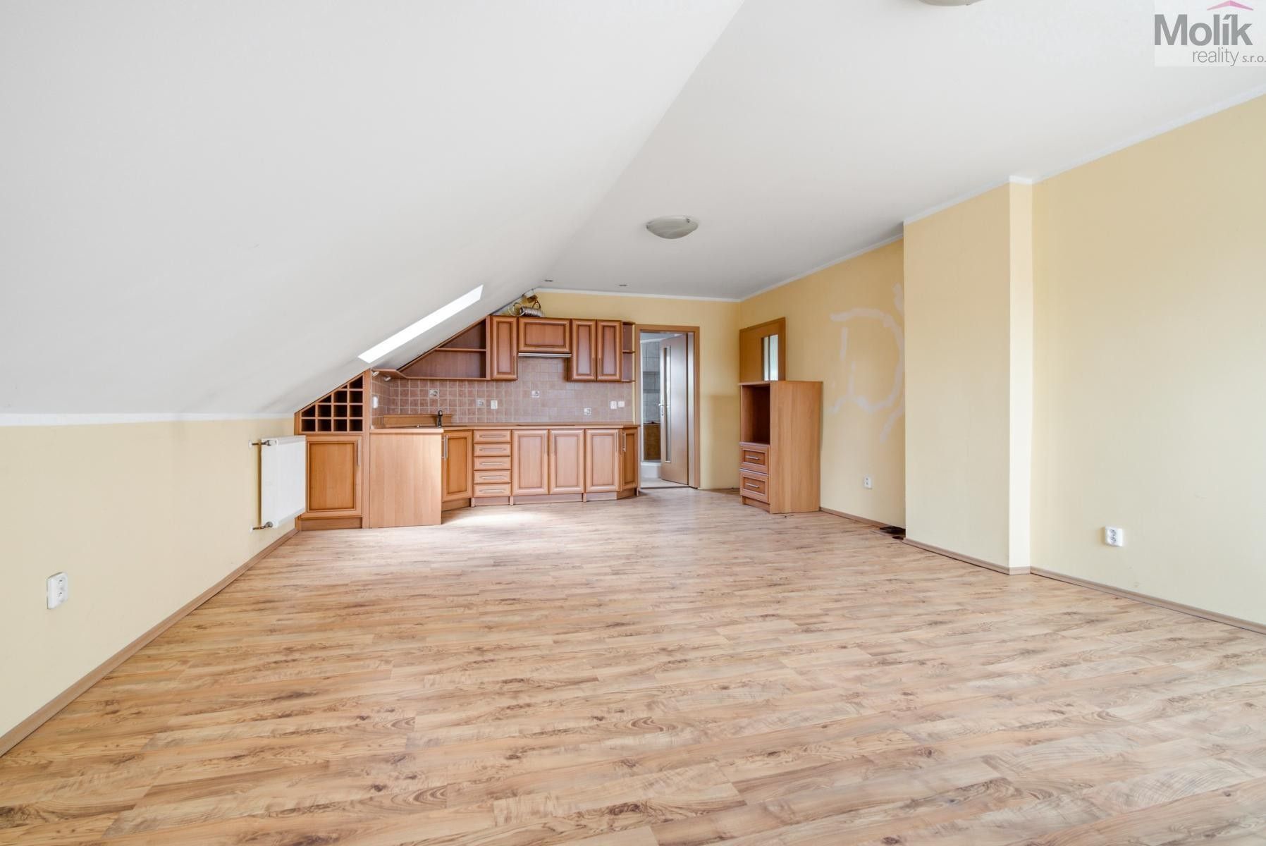 Prodej domu 210 m² - foto 16