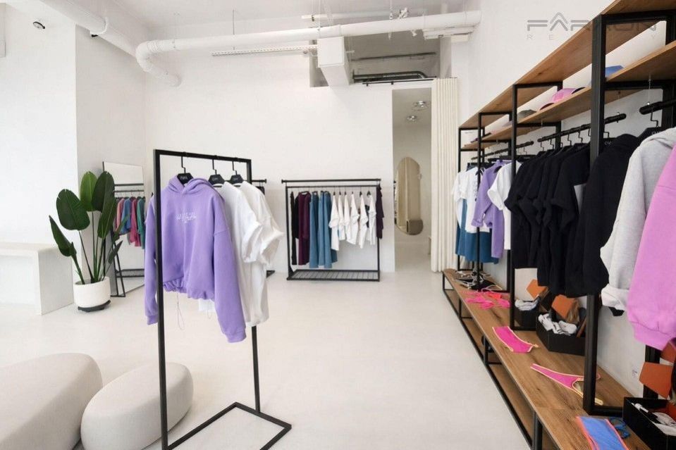 Pronájem komerčního prostoru 365 m² - foto 15