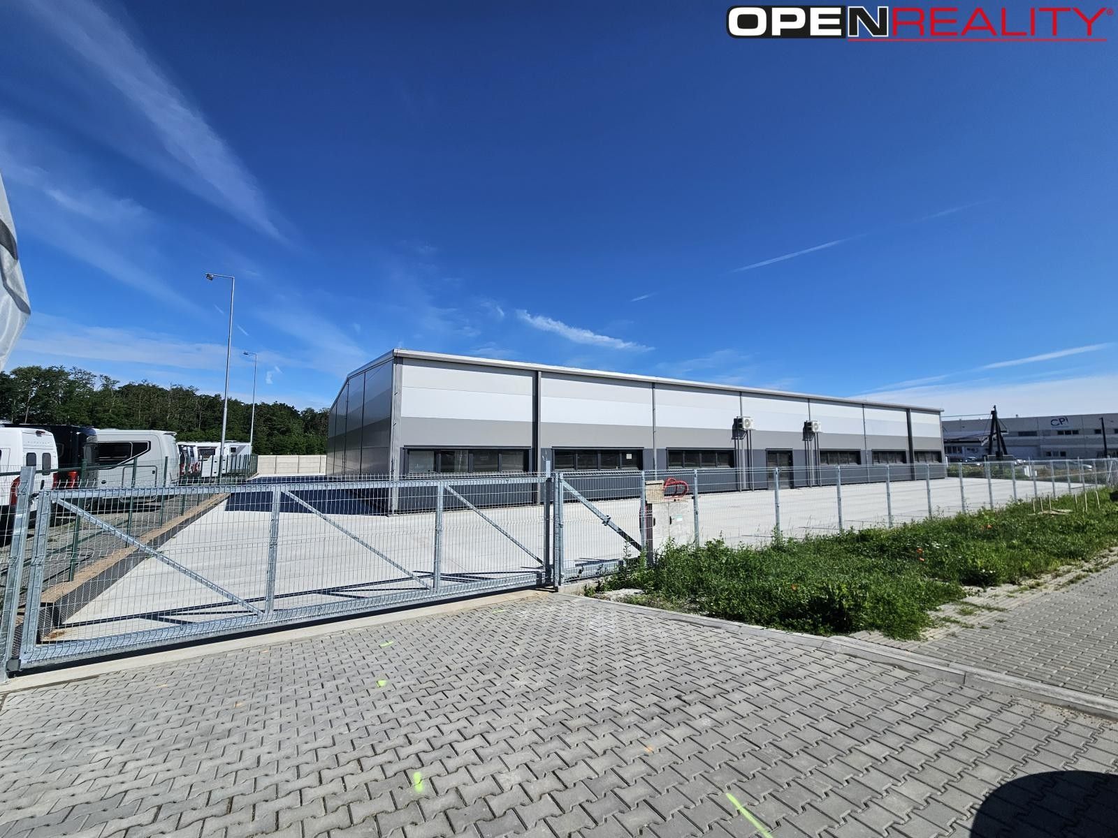 Pronájem komerčního prostoru 1000 m² - foto 2
