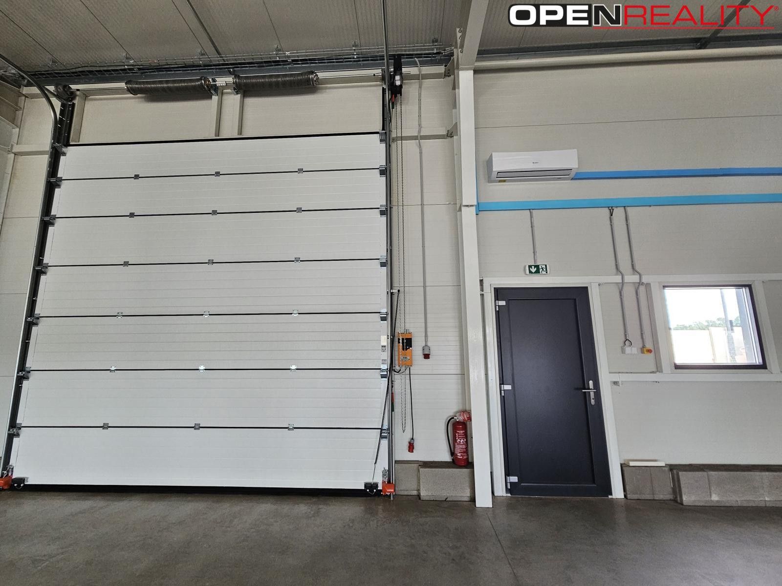 Pronájem komerčního prostoru 1000 m² - foto 9