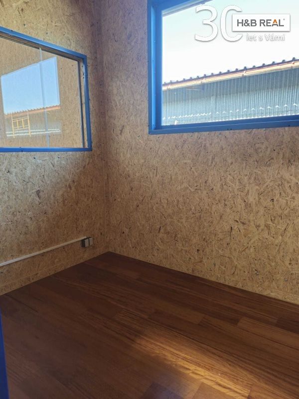 Pronájem komerčního prostoru 117 m² - foto 7