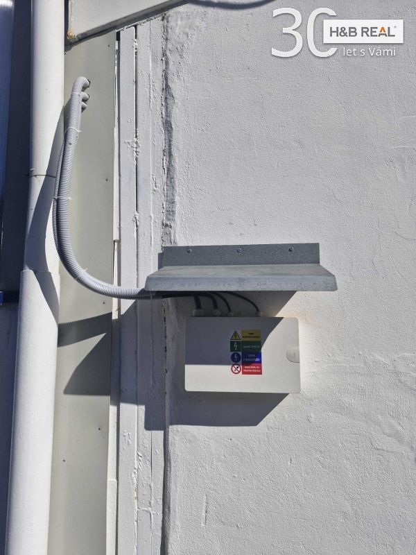 Pronájem komerčního prostoru 117 m² - foto 10