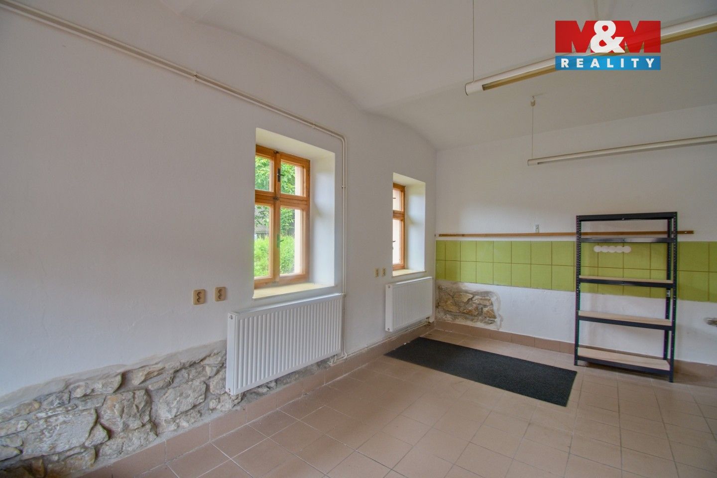 Prodej komerčního prostoru 308 m² - foto 4