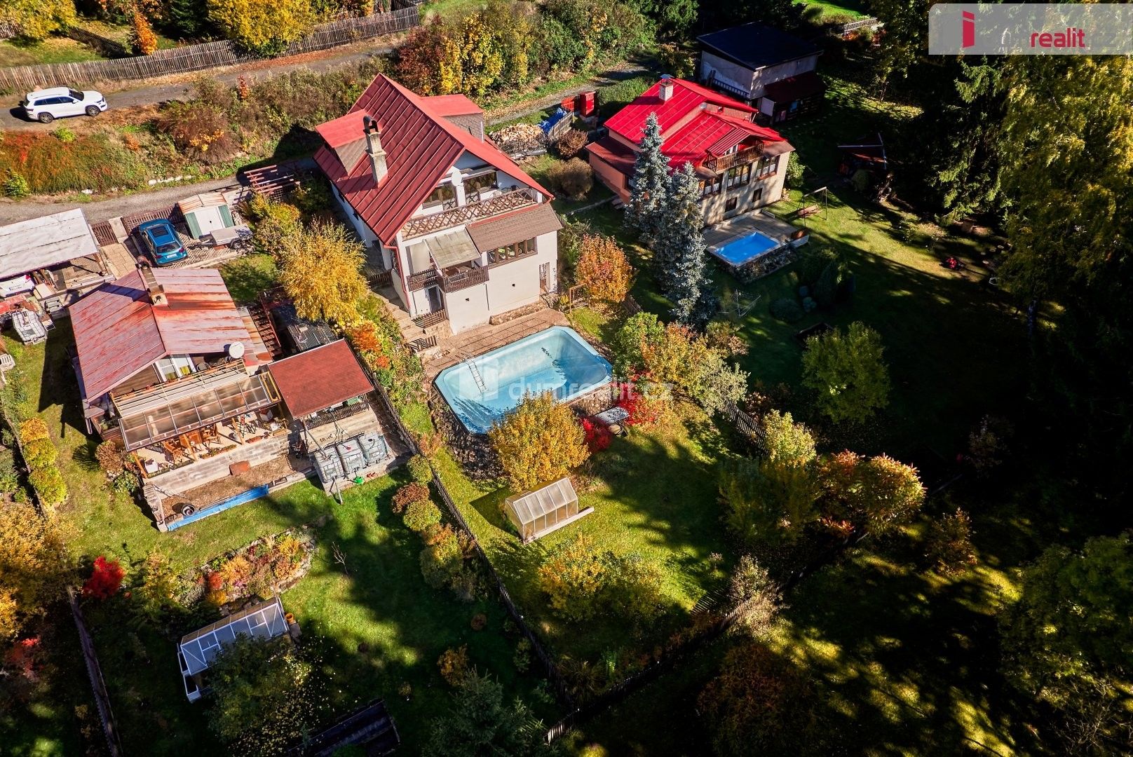 Prodej domu 250 m² - foto 2