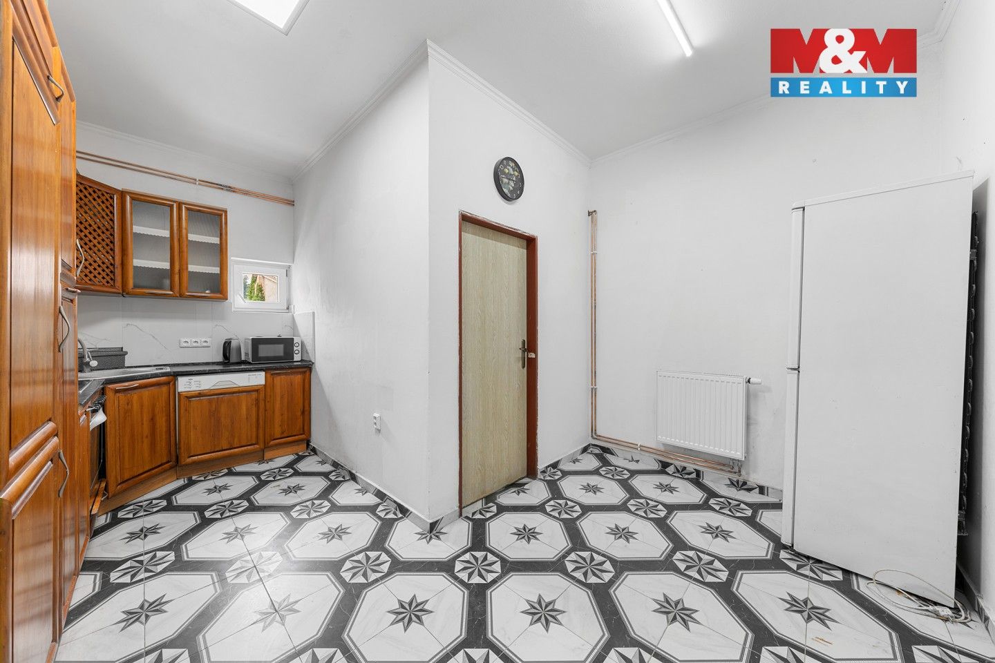 Prodej komerčního prostoru 900 m² - foto 5