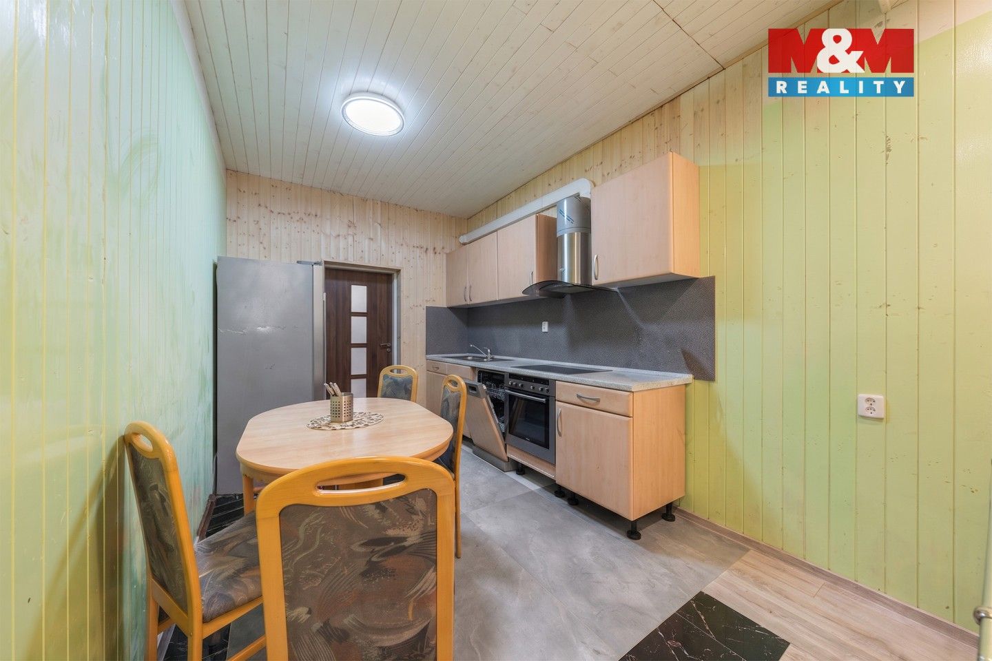 Prodej komerčního prostoru 900 m² - foto 11