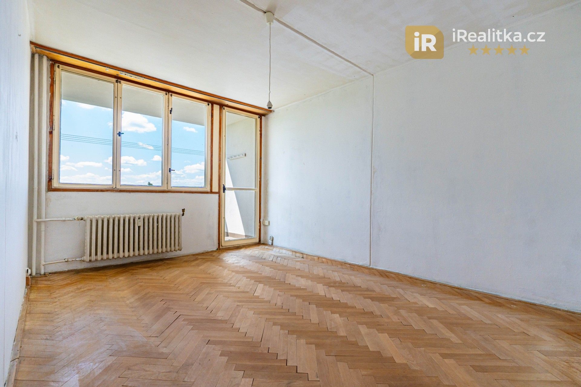 Prodej bytu 4+1 81 m² - foto 1