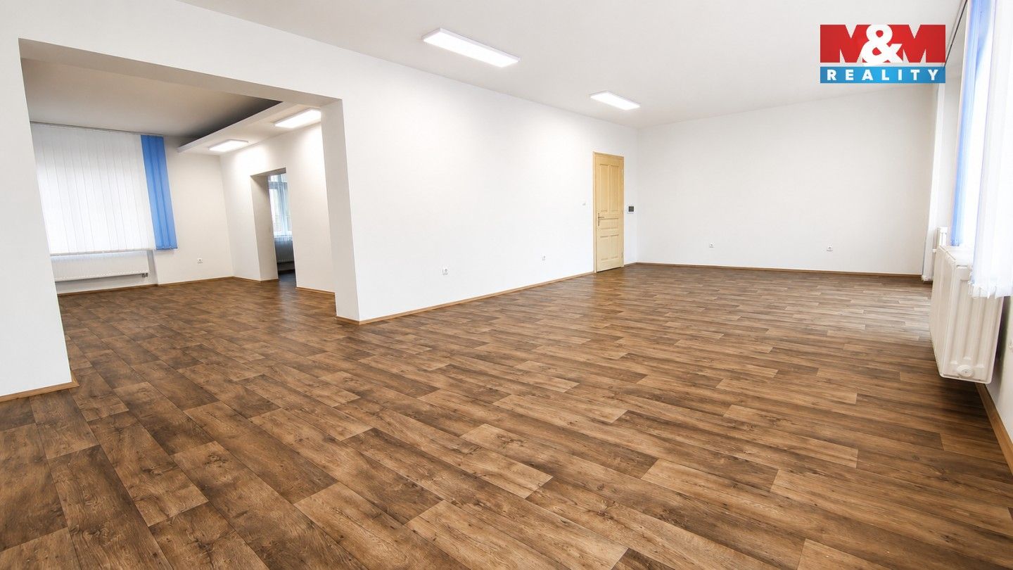 Pronájem komerčního prostoru 99 m² - foto 3