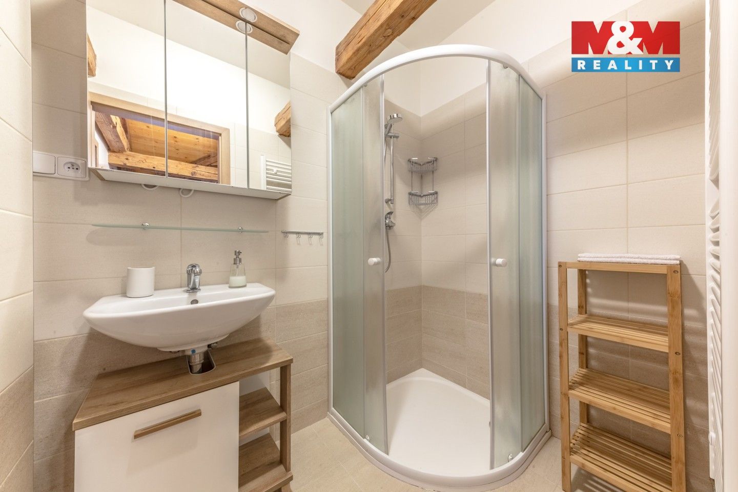 Prodej bytu 3+kk 74 m² - foto 9