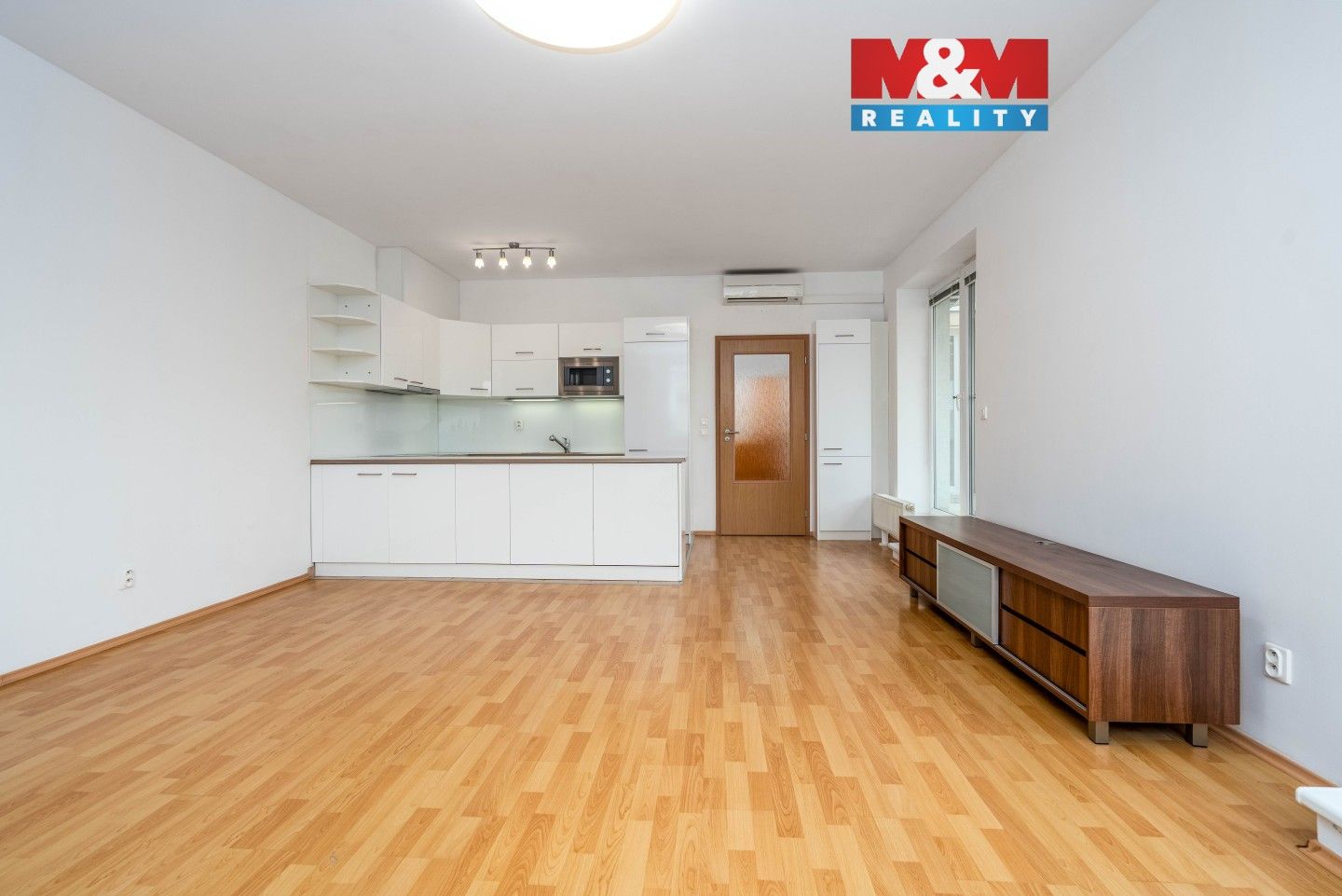 Prodej bytu 2+kk 64 m² - foto 2