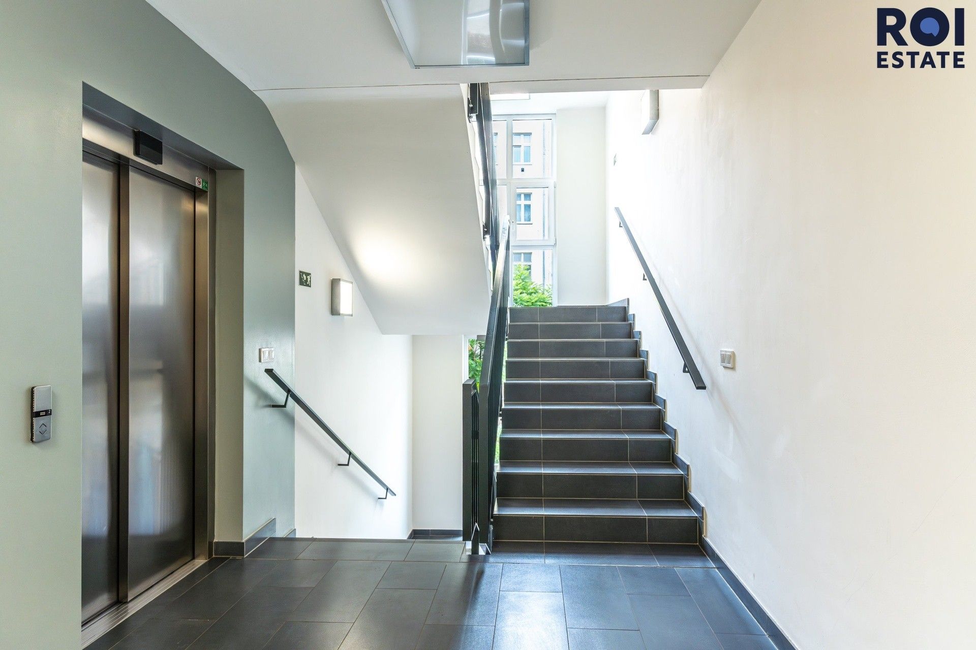 Pronájem bytu 2+kk 49 m² - foto 11