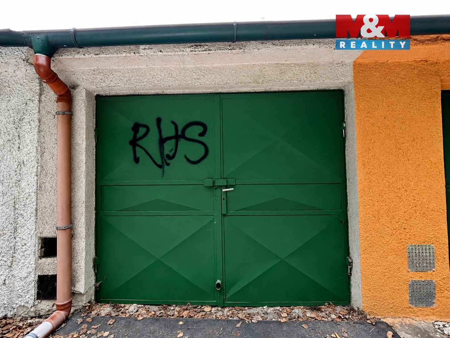 Prodej nemovitosti 24 m² - foto 1