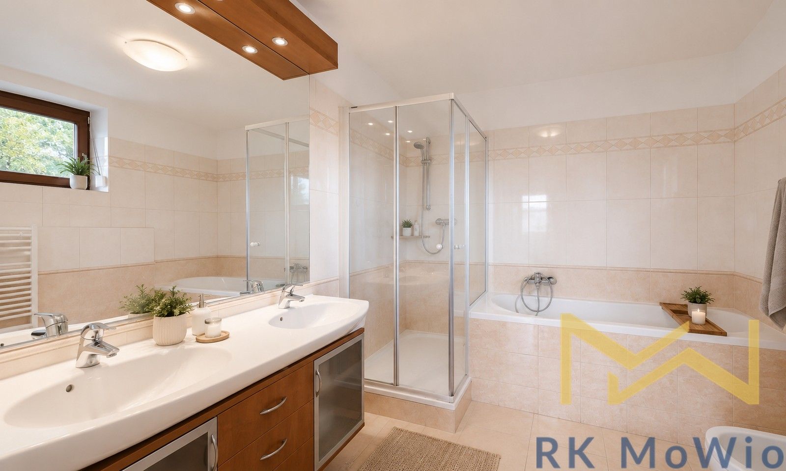 Pronájem domu 360 m² - foto 3