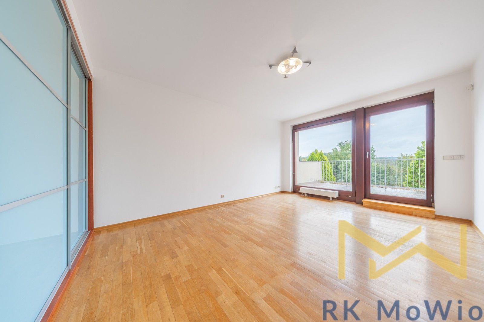 Pronájem domu 360 m² - foto 4