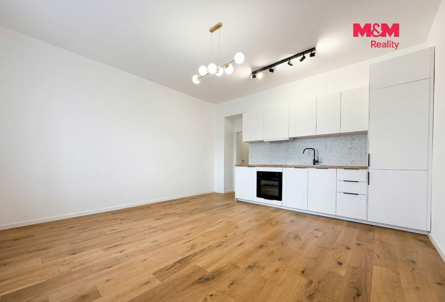 Pronájem bytu 1+kk 30 m² - foto 3