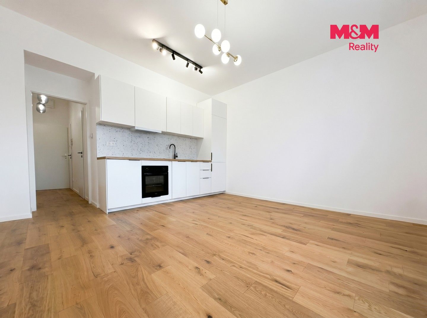 Pronájem bytu 1+kk 30 m² - foto 2