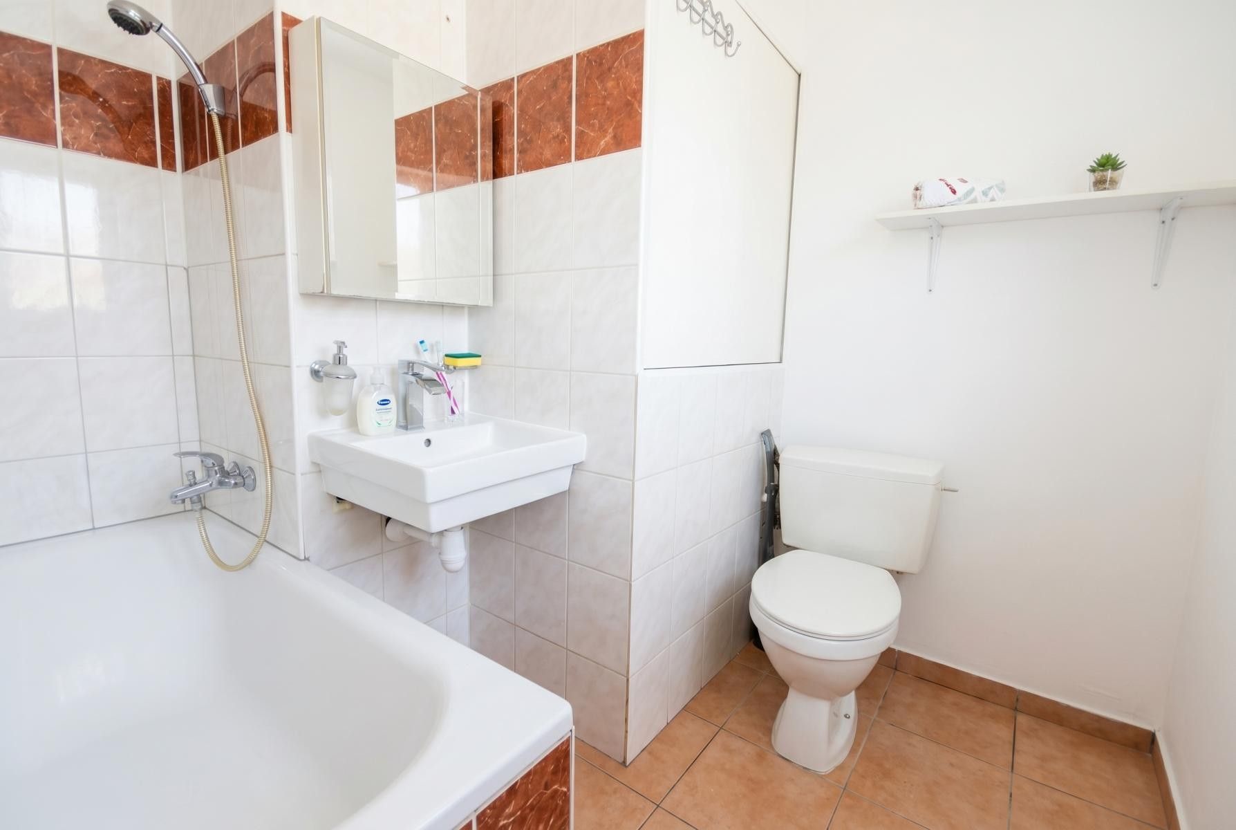 Pronájem bytu 2+1 44 m² - foto 6