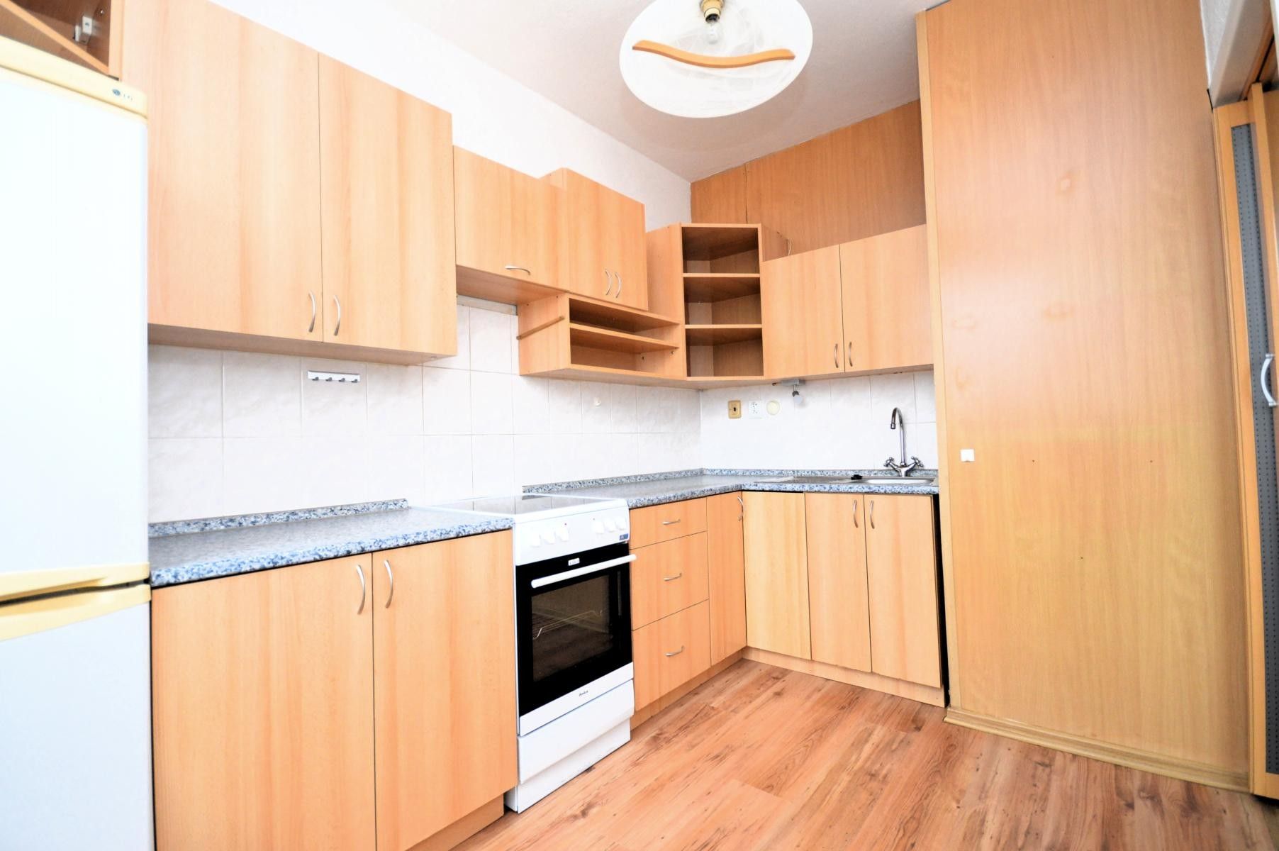 Pronájem bytu 2+1 44 m² - foto 3