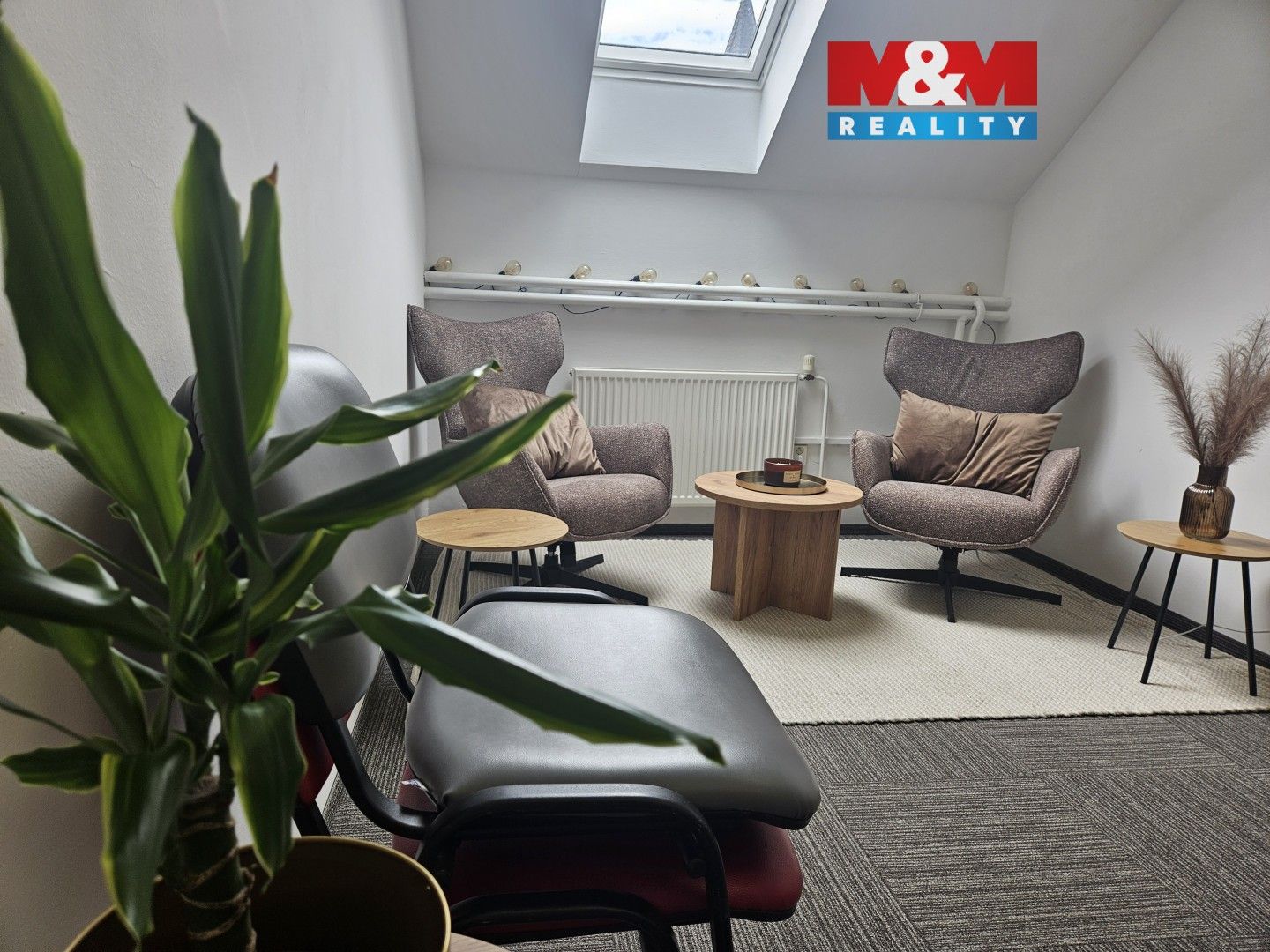 Pronájem komerčního prostoru 20 m² - foto 1