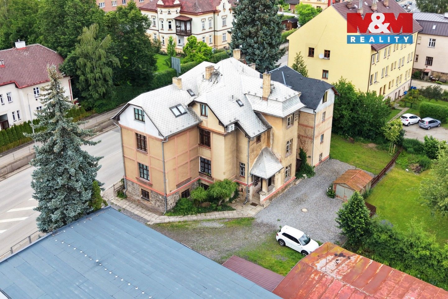 Prodej bytu 3+kk 64 m² - foto 1