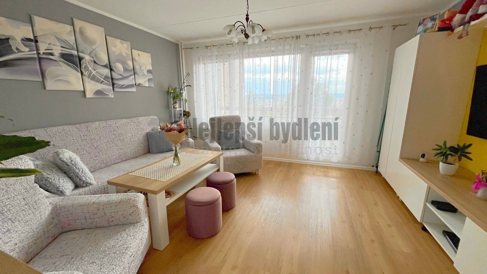 Prodej bytu 4+1 81 m² - foto 2