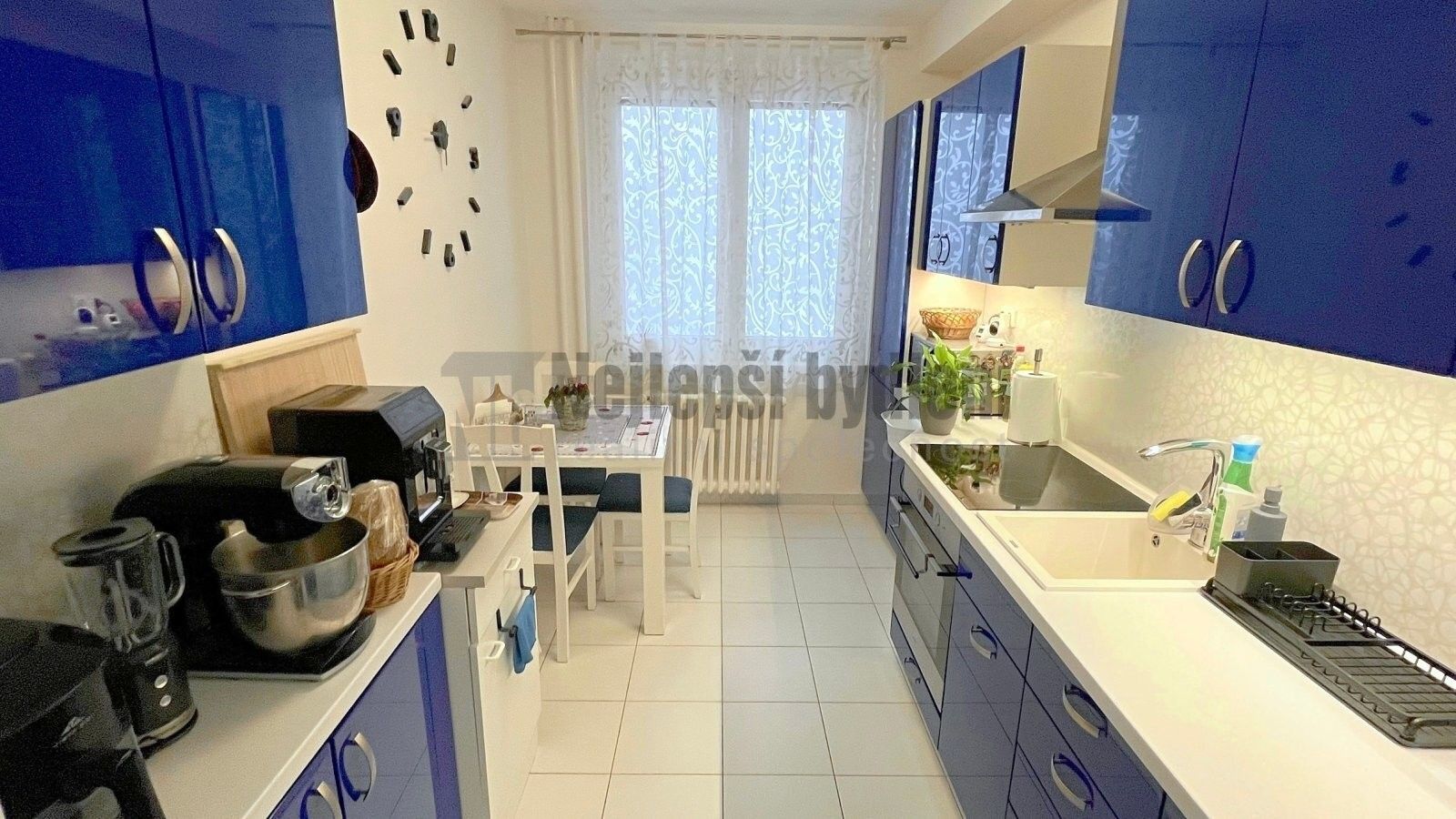 Prodej bytu 4+1 81 m² - foto 4