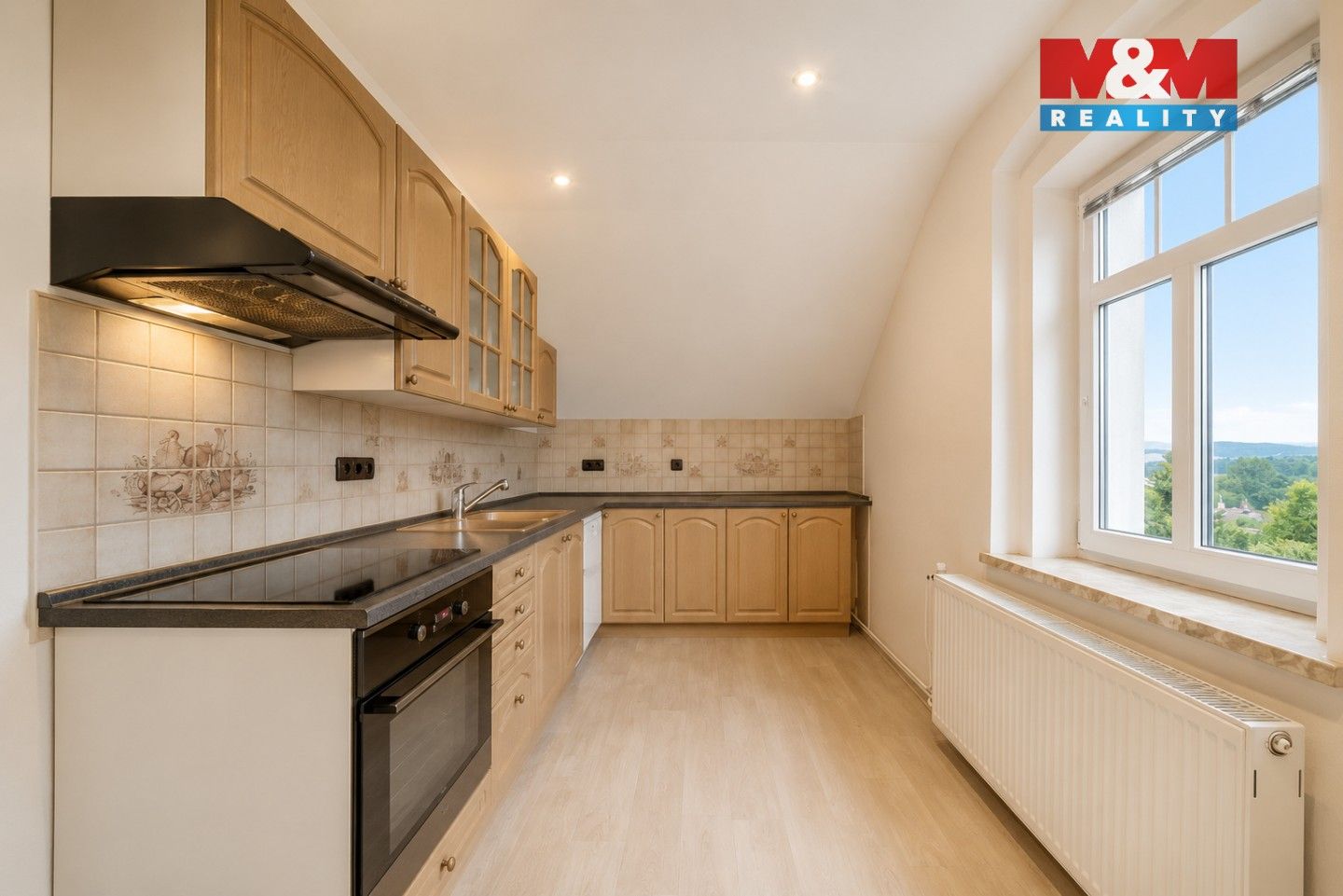 Prodej domu 400 m² - foto 3