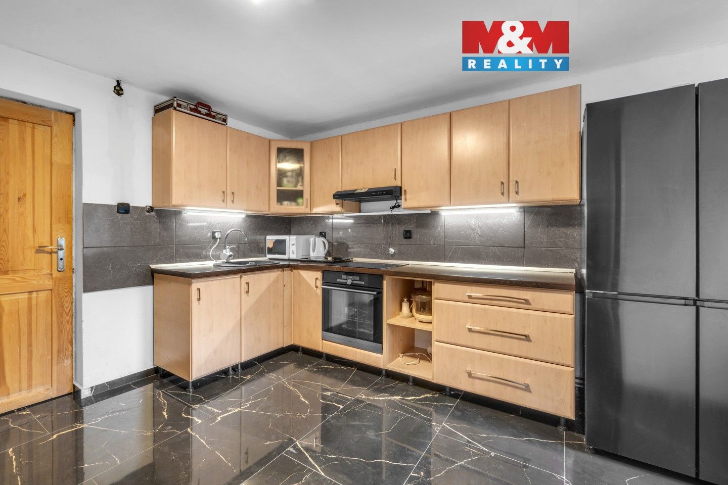Prodej domu 220 m² - foto 1