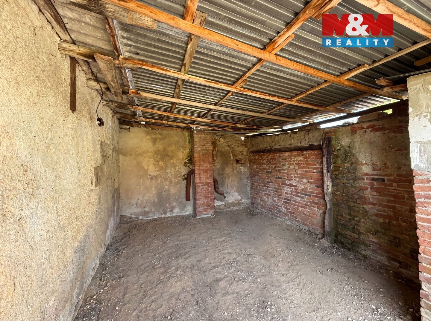 Prodej nemovitosti 200 m² - foto 23