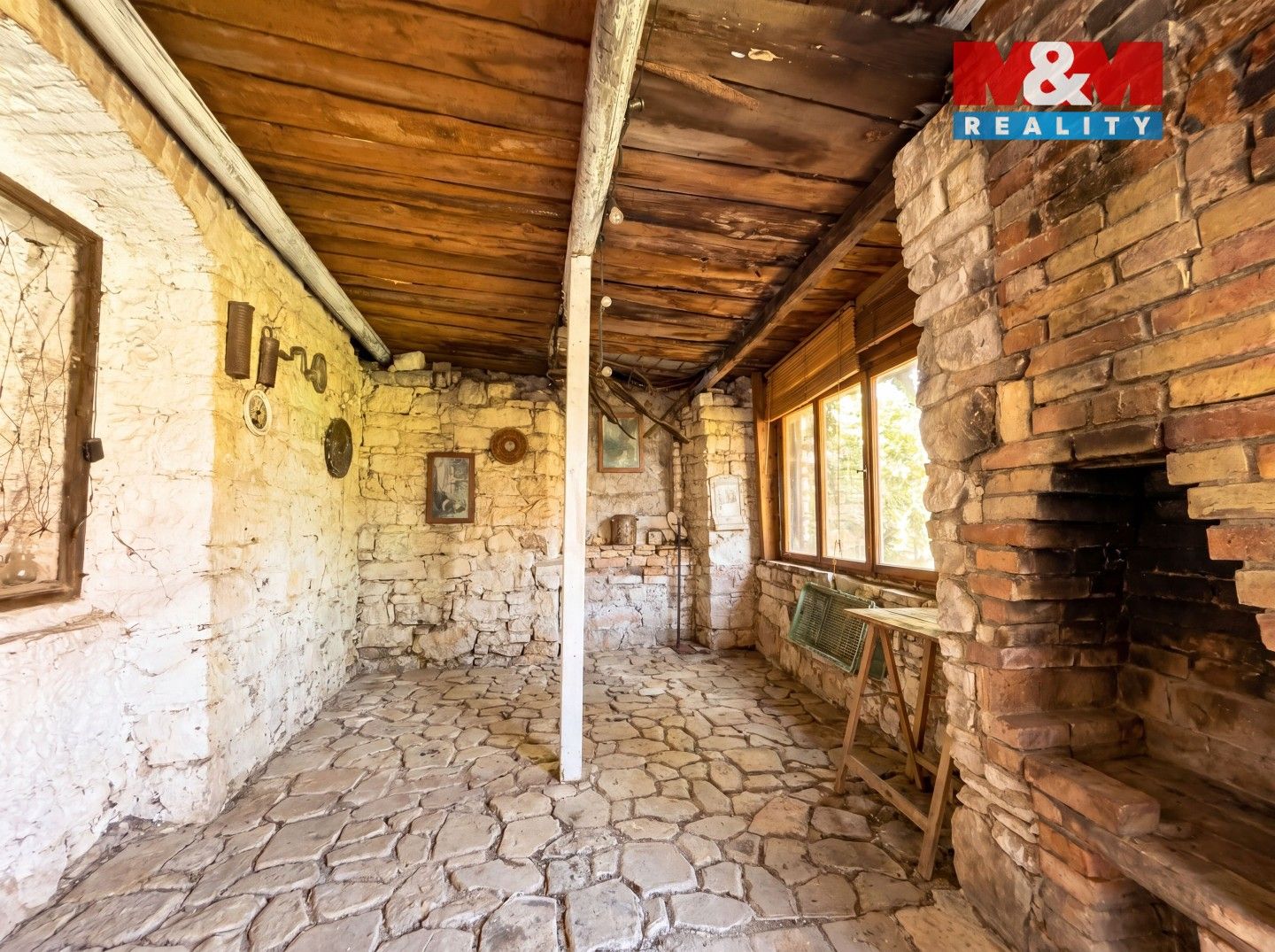 Prodej nemovitosti 200 m² - foto 20