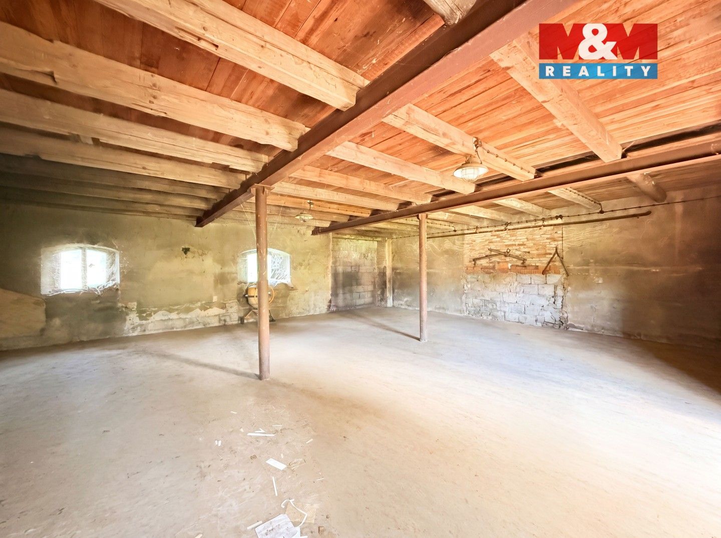 Prodej nemovitosti 200 m² - foto 25