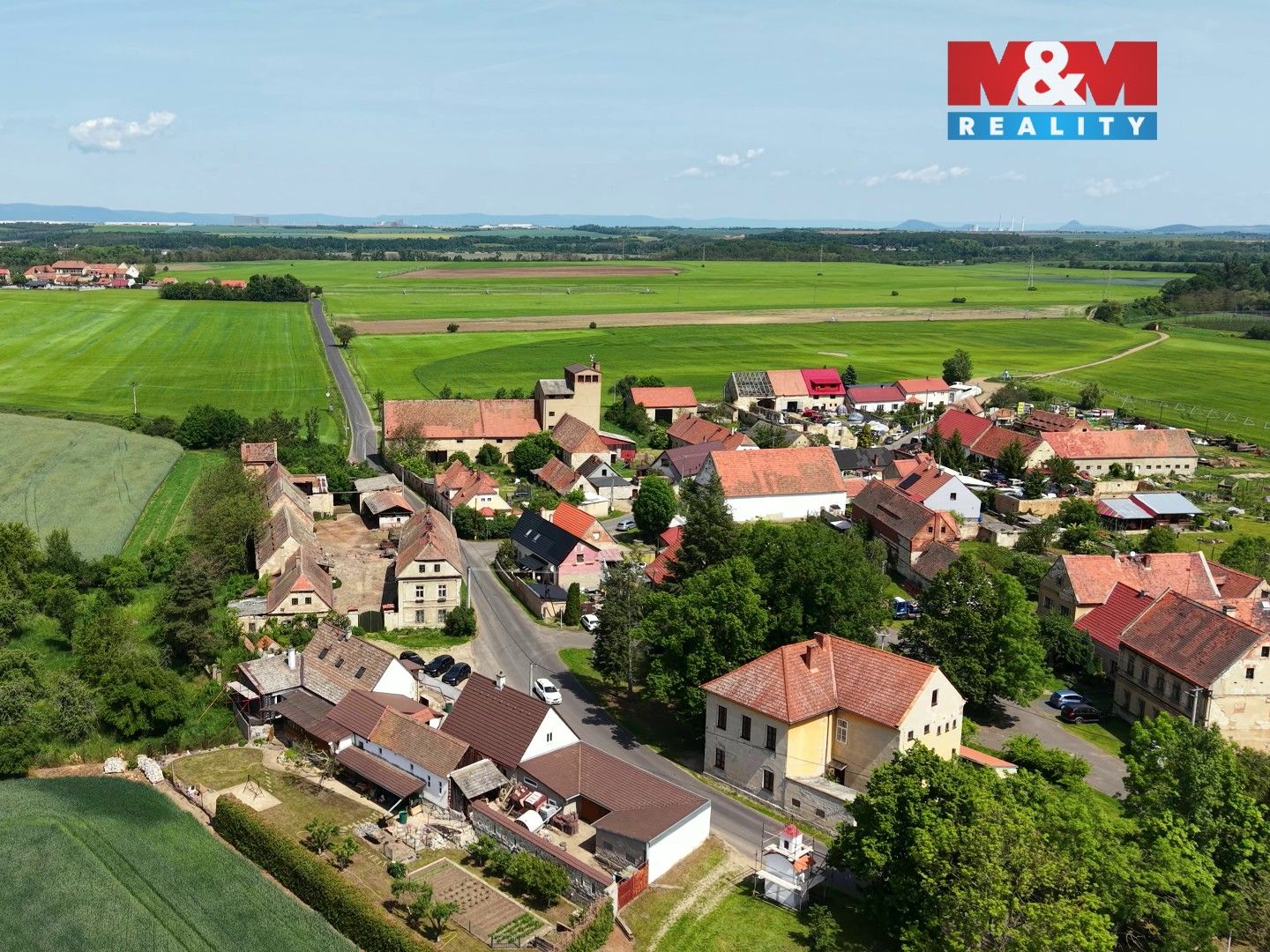 Prodej nemovitosti 200 m² - foto 28