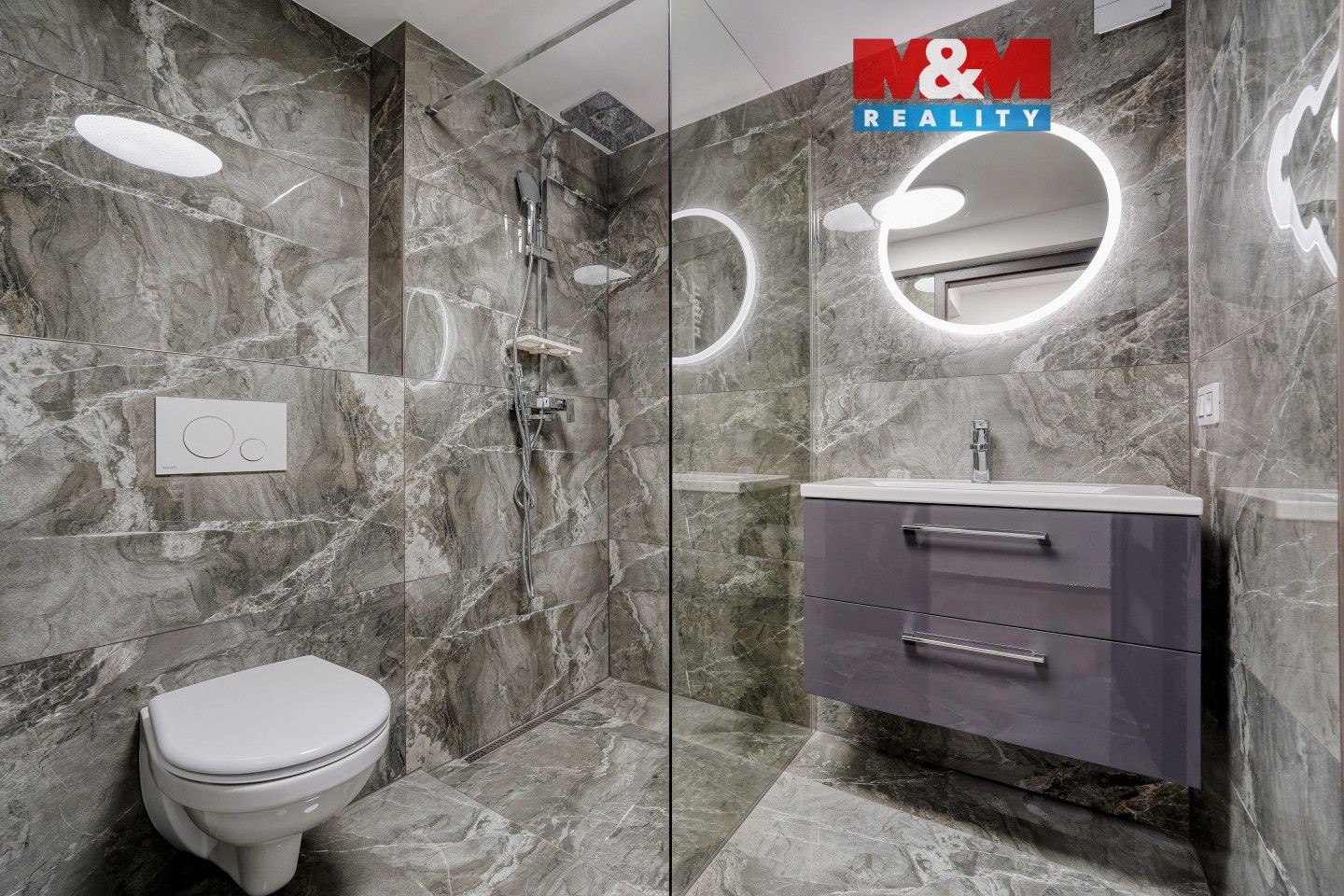 Prodej komerčního prostoru 26 m² - foto 1