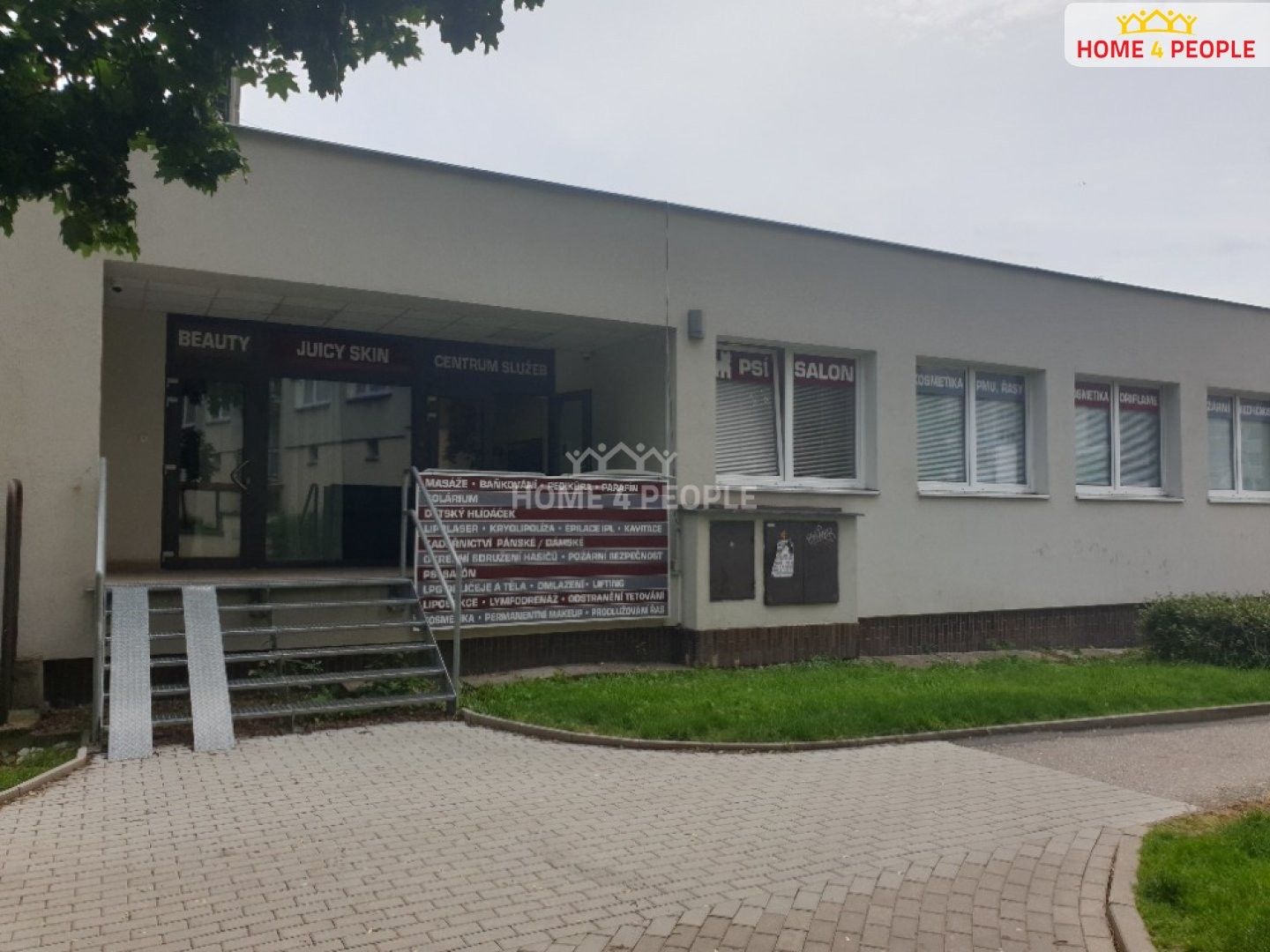 Pronájem komerčního prostoru 71 m² - foto 3