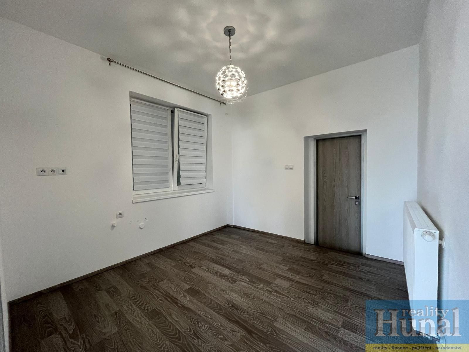Pronájem bytu 2+kk 61 m² - foto 9