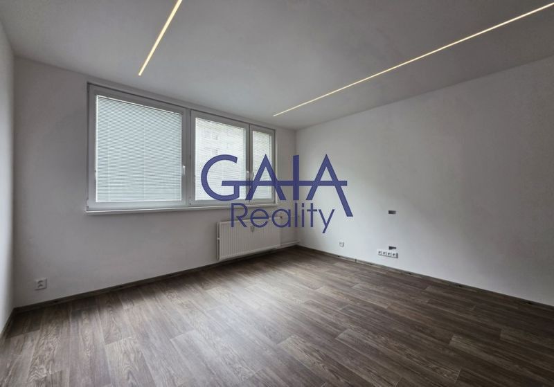 Prodej bytu 3+1 64 m² - foto 5