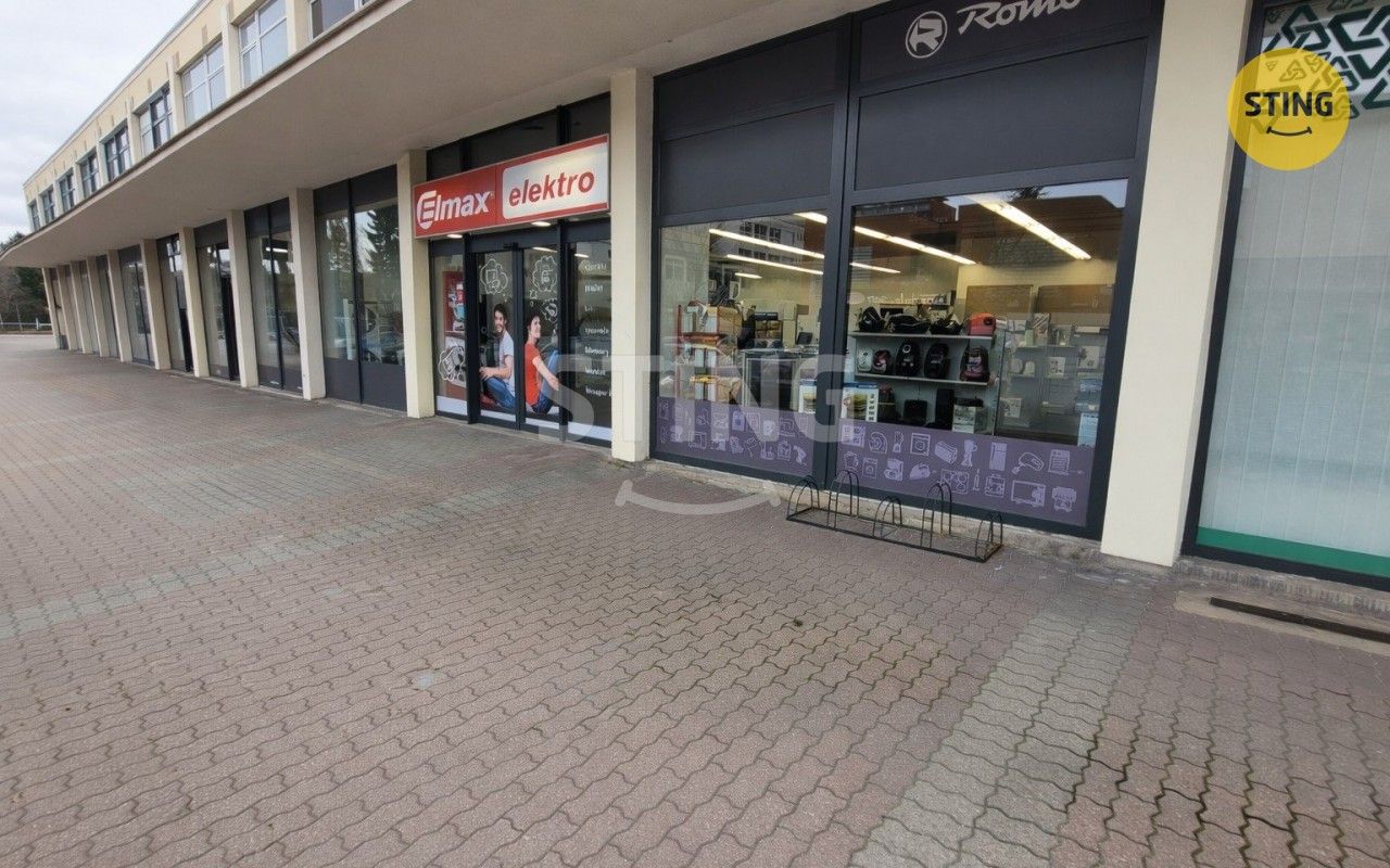 Pronájem komerčního prostoru 182 m² - foto 5