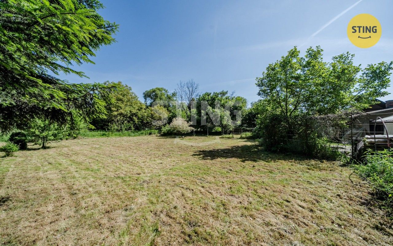 Prodej pozemku 1027 m² - foto 5