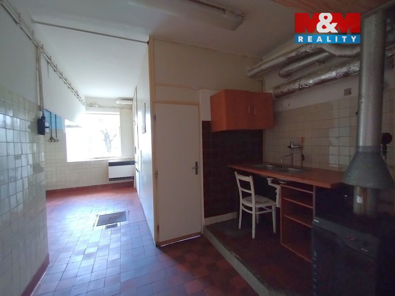 Pronájem komerčního prostoru 93 m² - foto 5