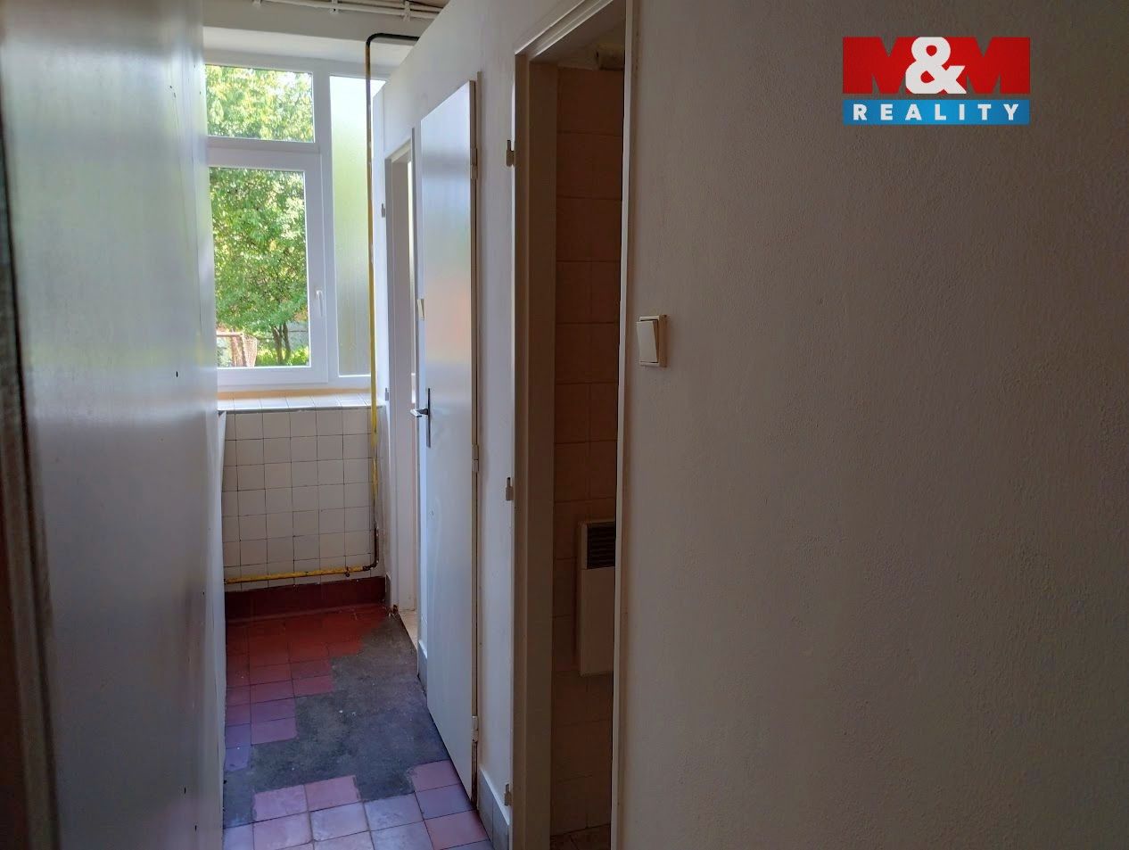 Pronájem komerčního prostoru 93 m² - foto 7