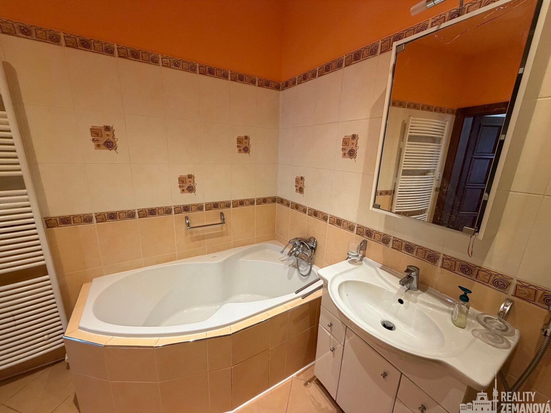 Pronájem bytu 4+kk 135 m² - foto 13