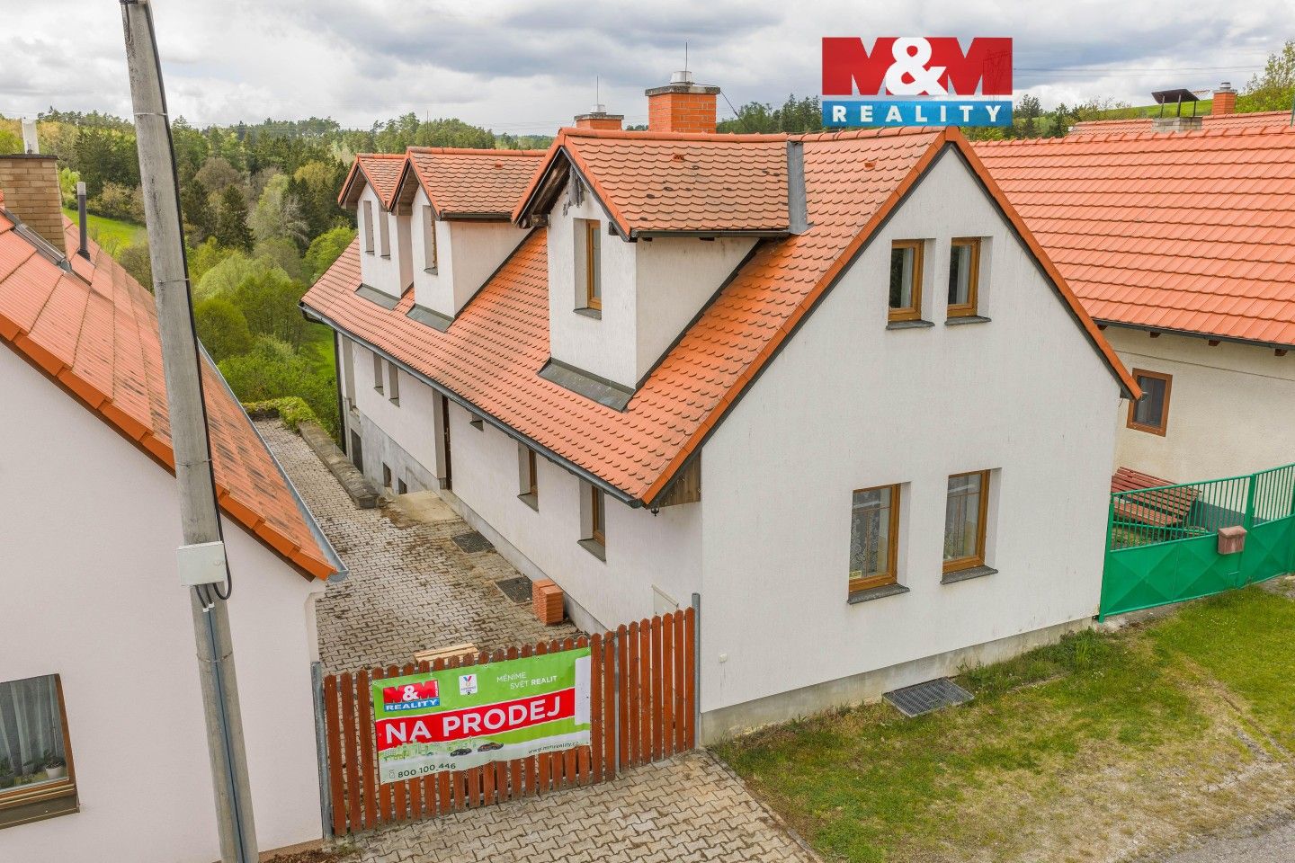 Prodej domu 200 m² - foto 1