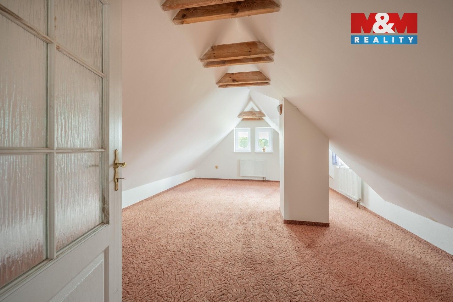 Prodej domu 200 m² - foto 14